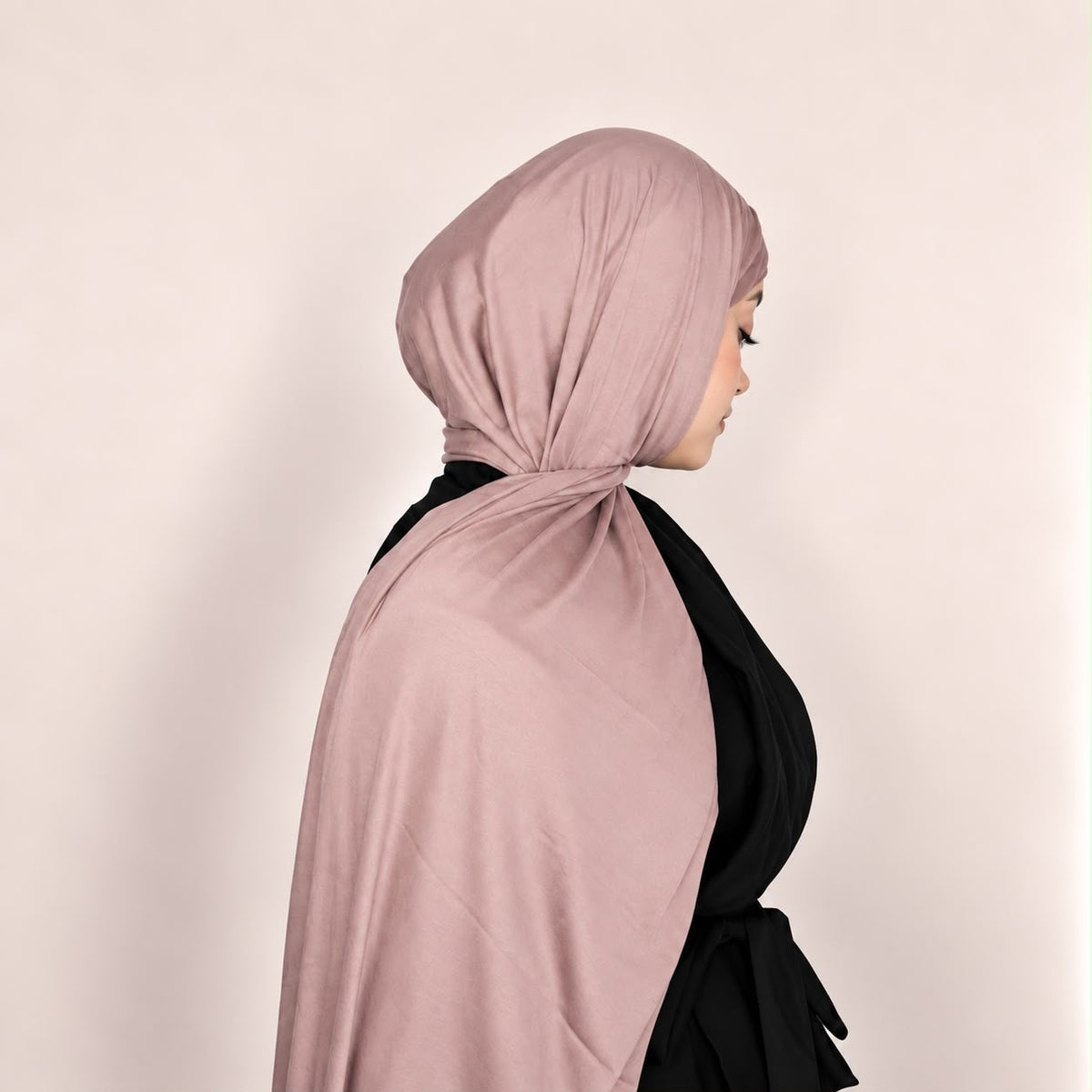 Dusty rose